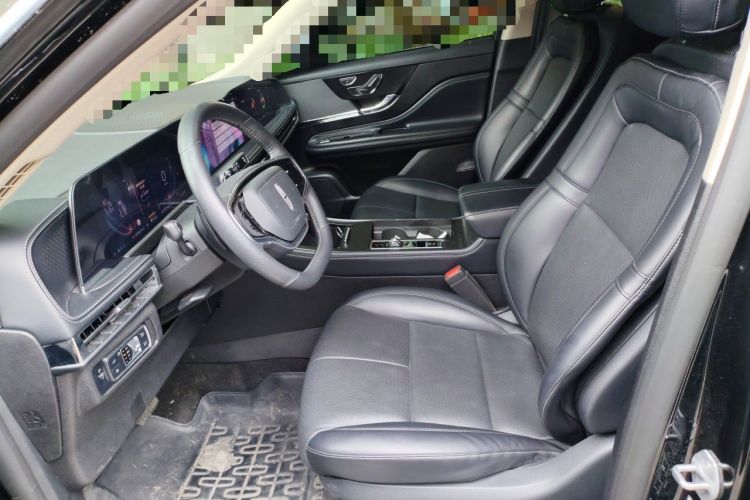Used Lincoln Corsair 2023 2.0T Two-Wheel-Drive Luxury Edition Left Front Seat