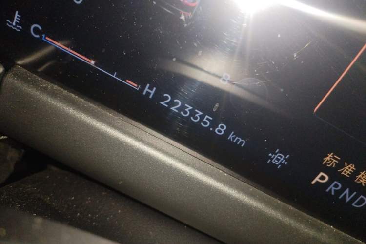 Used Lincoln Corsair 2023 2.0T Two-Wheel Drive Luxury Edition Odometer Close Up