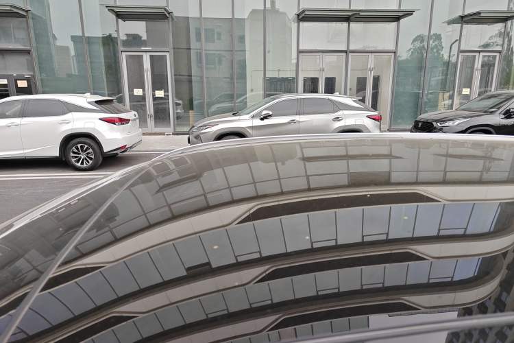 Used Lincoln Corsair 2023 2.0T Two-Wheel Drive Luxury Edition Roof