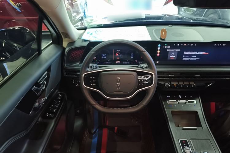 Used Lincoln Corsair 2023 2.0T Two-Wheel Drive Luxury Edition Steering Wheel