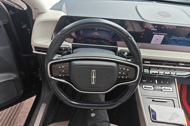 Used Lincoln Corsair 2023 2.0T Two-Wheel Drive Luxury Edition Steering Wheel