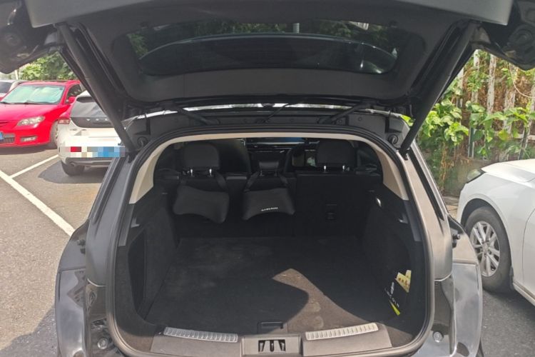 Used Lincoln Corsair 2023 2.0T Two-Wheel Drive Luxury Edition Trunk