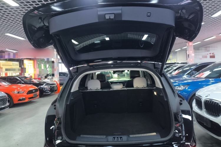 Used Lincoln Corsair 2023 2.0T Two-Wheel Drive Luxury Edition Trunk