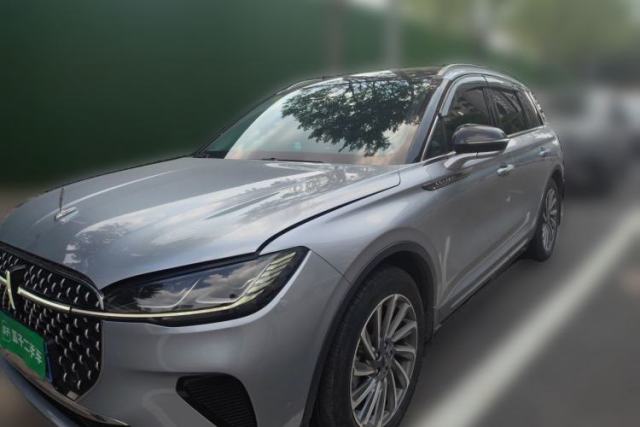 Used Lincoln Corsair 2023 2.0T Two-Wheel-Drive Luxury Edition