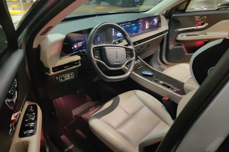 Used Lincoln Corsair 2023 2.0T Two-Wheel Drive Luxury Edition Driver Seat