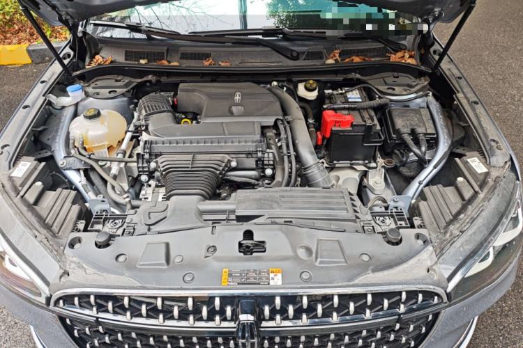 Used Lincoln Corsair 2023 2.0T Two-Wheel Drive Luxury Edition Engine Bay