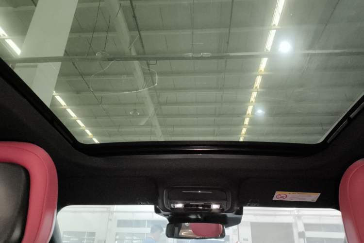 Used Lincoln Corsair 2023 2.0T Four-Wheel Drive Luxury Edition Headliner