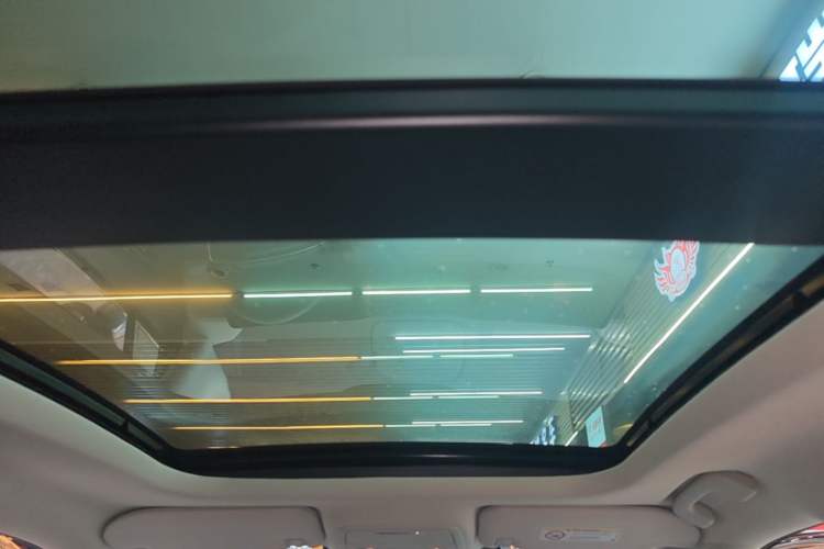 Used Lincoln Corsair 2023 2.0T Two-Wheel Drive Luxury Edition Headliner