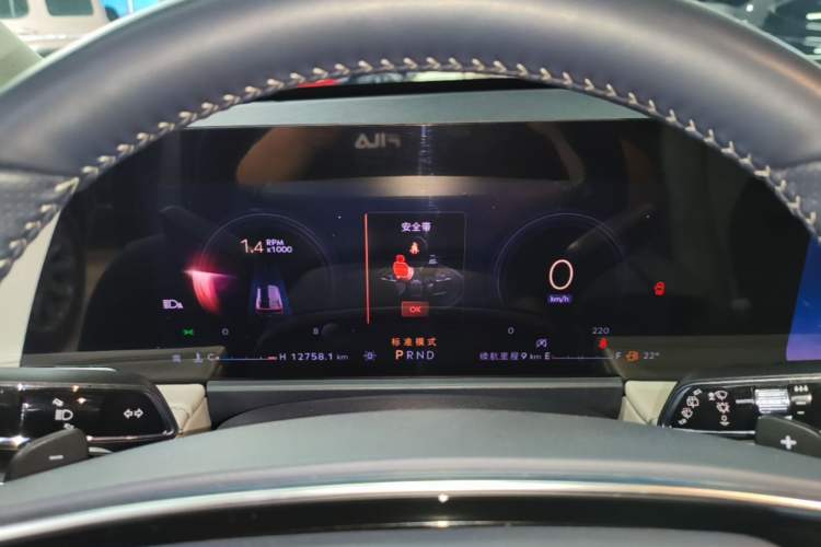 Used Lincoln Corsair 2023 2.0T Two-Wheel Drive Luxury Edition Instrument Cluster