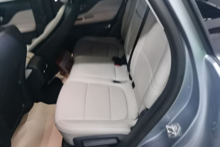 Used Lincoln Corsair 2023 2.0T Two-Wheel-Drive Luxury Edition Left Rear Seat
