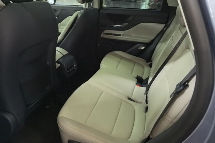 Used Lincoln Corsair 2023 2.0T Two-Wheel-Drive Luxury Edition Left Rear Seat