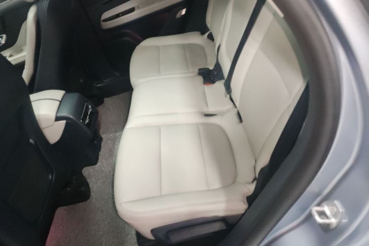 Used Lincoln Corsair 2023 2.0T Two-Wheel Drive Luxury Edition Left Rear Seat