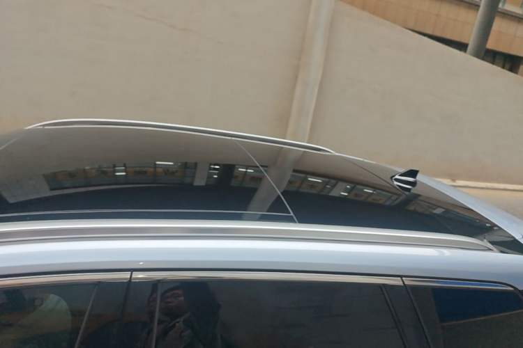 Used Lincoln Corsair 2023 2.0T Two-Wheel Drive Luxury Edition Roof