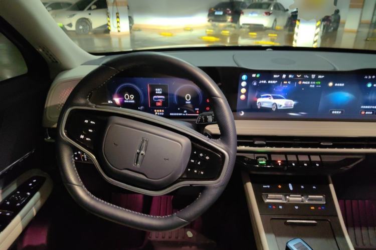 Used Lincoln Corsair 2023 2.0T Two-Wheel Drive Luxury Edition Steering Wheel
