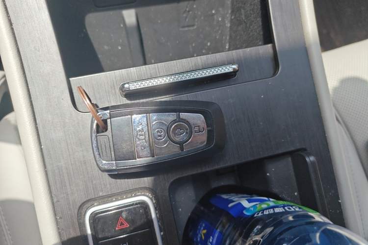 Used Lincoln Corsair 2023 2.0T All-Wheel-Drive Prestige Version Vehicle Key