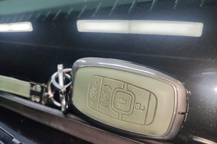 Used Lincoln Corsair 2023 2.0T Two-Wheel Drive Luxury Edition Vehicle Key