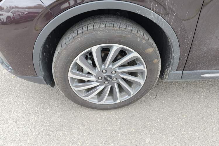 Used Lincoln Corsair 2023 2.0T Two-Wheel-Drive Luxury Edition Left Front Wheel Hub