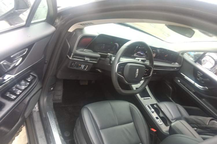 Used Lincoln Corsair 2023 2.0T Two-Wheel-Drive Luxury Edition Driver Seat