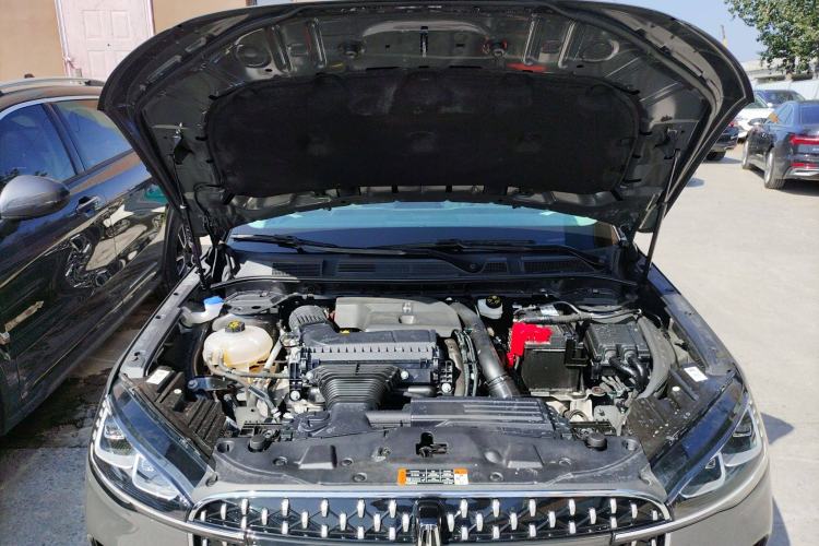Used Lincoln Corsair 2023 2.0T Two-Wheel Drive Luxury Edition Engine Bay