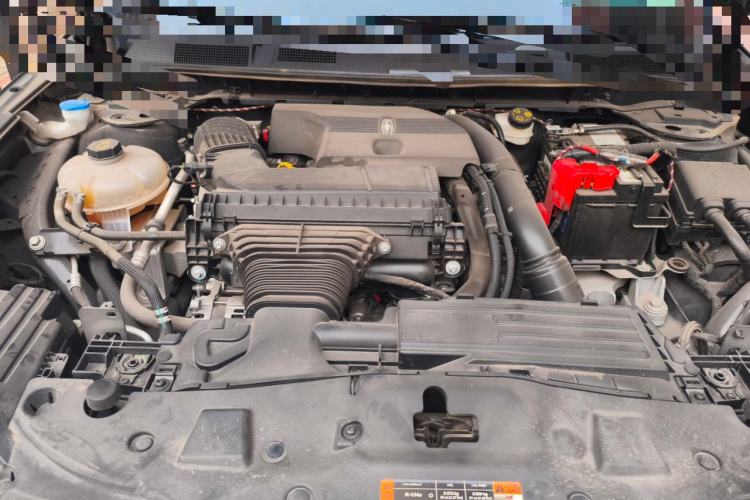 Used Lincoln Corsair 2023 2.0T Two-Wheel-Drive Luxury Edition Engine Bay