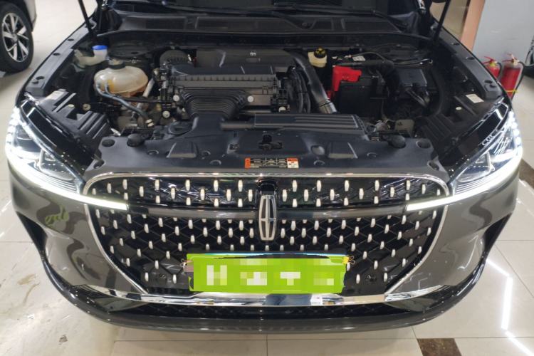 Used Lincoln Corsair 2023 2.0T Two-Wheel-Drive Luxury Edition Engine Bay