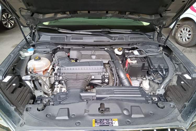 Used Lincoln Corsair 2023 2.0T Two-Wheel Drive Luxury Edition Engine Bay
