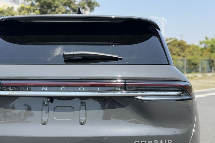 Used Lincoln Corsair 2023 2.0T Two-Wheel Drive Luxury Edition Exterior 7