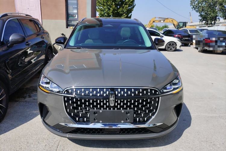 Used Lincoln Corsair 2023 2.0T Two-Wheel Drive Luxury Edition Front
