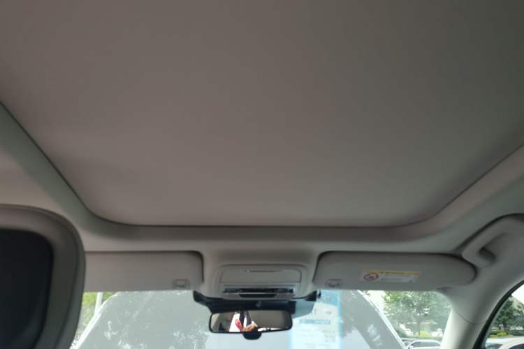 Used Lincoln Corsair 2023 2.0T Two-Wheel Drive Luxury Edition Headliner