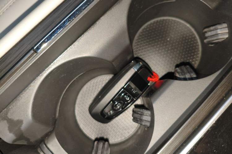 Used Lincoln Corsair 2023 2.0T Two-Wheel-Drive Luxury Edition Interior 1