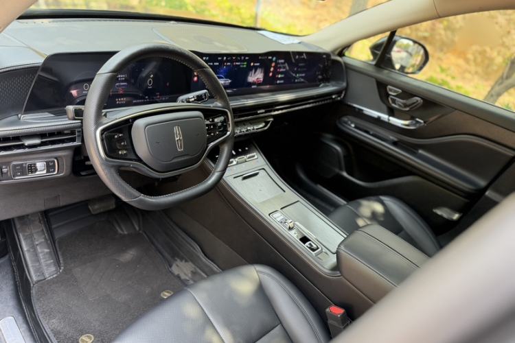Used Lincoln Corsair 2023 2.0T Two-Wheel Drive Luxury Edition Interior 6