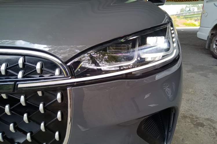 Used Lincoln Corsair 2023 2.0T Two-Wheel Drive Luxury Edition Left Front Headlight