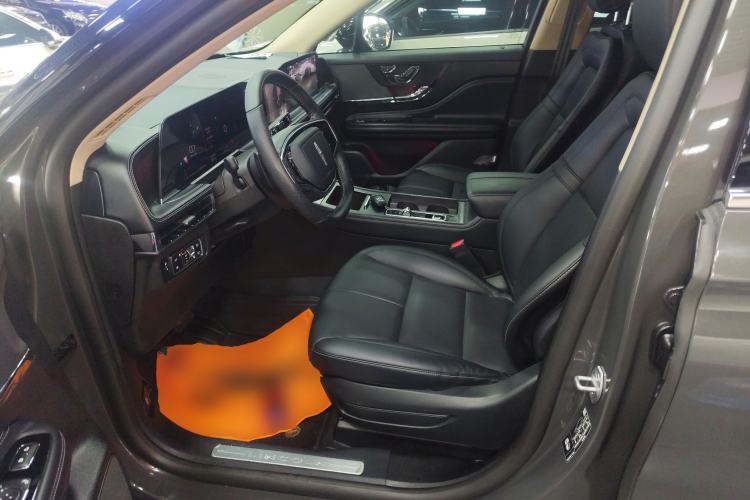 Used Lincoln Corsair 2023 2.0T Two-Wheel Drive Luxury Edition Left Front Seat