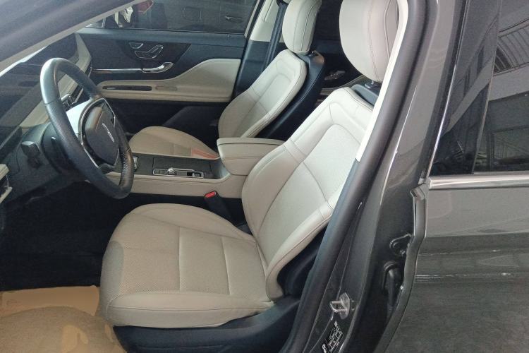 Used Lincoln Corsair 2023 2.0T Two-Wheel Drive Luxury Edition Left Front Seat