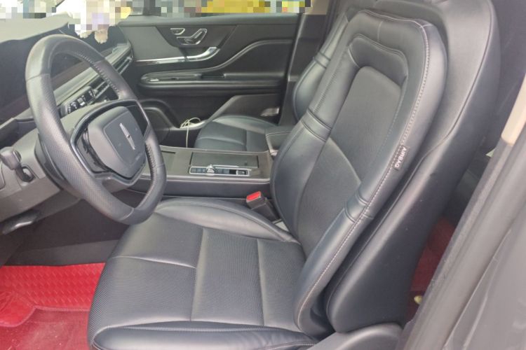 Used Lincoln Corsair 2023 2.0T Two-Wheel Drive Luxury Edition Left Front Seat