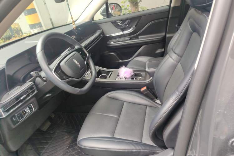 Used Lincoln Corsair 2023 2.0T Two-Wheel Drive Luxury Edition Left Front Seat