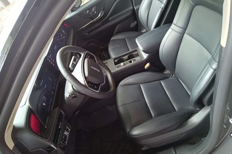 Used Lincoln Corsair 2023 2.0T Two-Wheel Drive Luxury Edition Left Front Seat