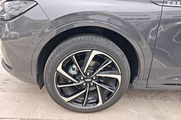 Used Lincoln Corsair 2023 2.0T All-Wheel-Drive Prestige Version Left Front Wheel Hub