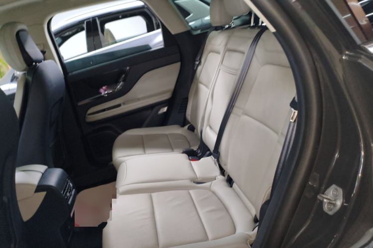 Used Lincoln Corsair 2023 2.0T Two-Wheel-Drive Luxury Edition Left Rear Seat