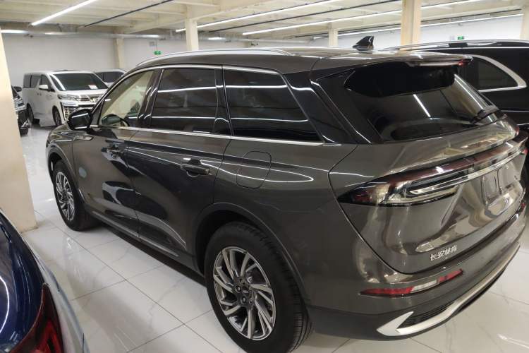 Used Lincoln Corsair 2023 2.0T Two-Wheel Drive Luxury Edition Left Side