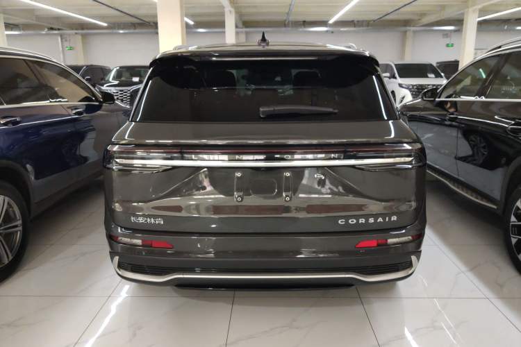 Used Lincoln Corsair 2023 2.0T Two-Wheel Drive Luxury Edition Rear