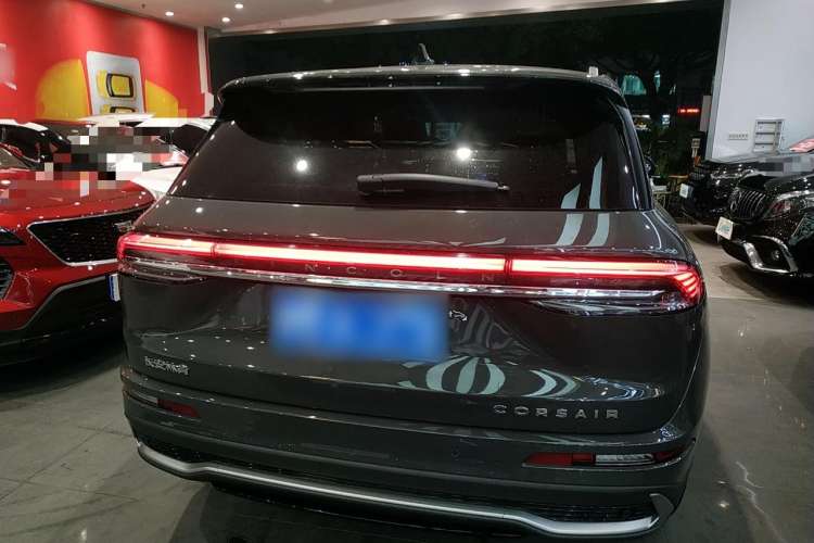 Used Lincoln Corsair 2023 2.0T Two-Wheel-Drive Luxury Edition Rear