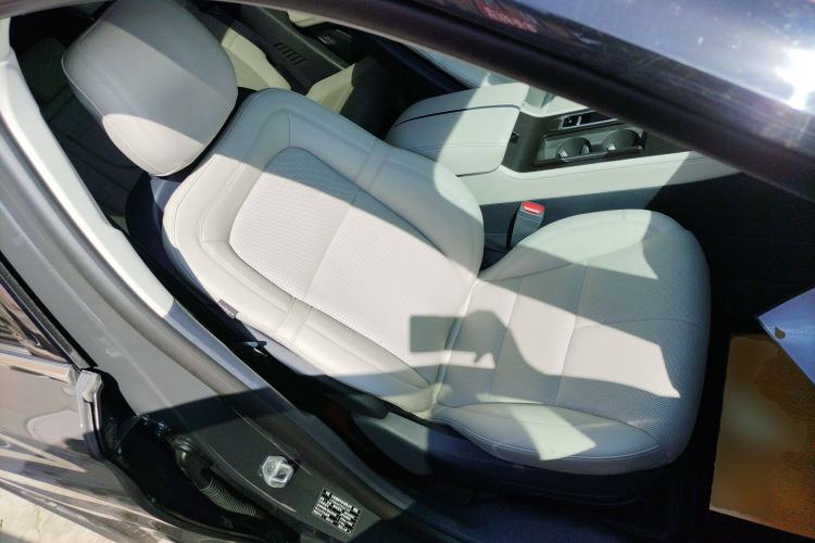 Used Lincoln Corsair 2023 2.0T Two-Wheel Drive Luxury Edition Right Front Seat