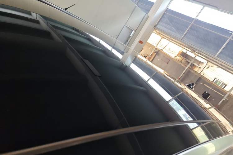 Used Lincoln Corsair 2023 2.0T Two-Wheel Drive Luxury Edition Roof