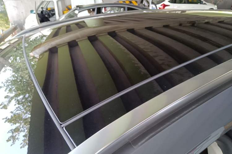 Used Lincoln Corsair 2023 2.0T Two-Wheel Drive Luxury Edition Roof