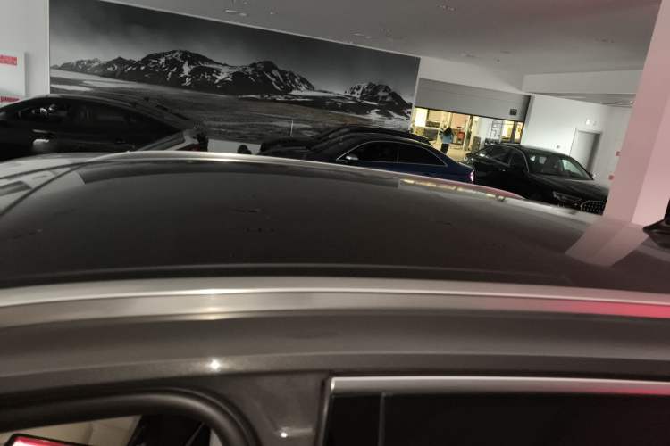 Used Lincoln Corsair 2023 2.0T All-Wheel-Drive Prestige Version Roof