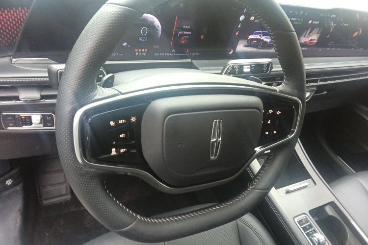 Used Lincoln Corsair 2023 2.0T Two-Wheel-Drive Luxury Edition Steering Wheel