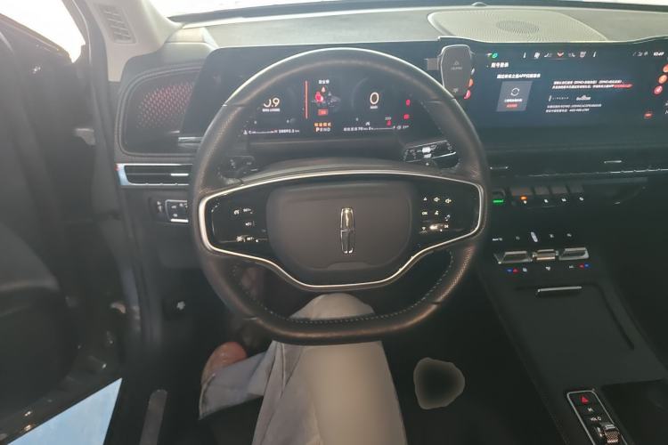 Used Lincoln Corsair 2023 2.0T Two-Wheel Drive Luxury Edition Steering Wheel