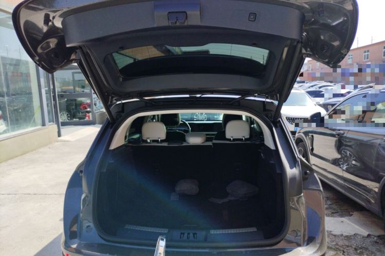Used Lincoln Corsair 2023 2.0T Two-Wheel Drive Luxury Edition Trunk