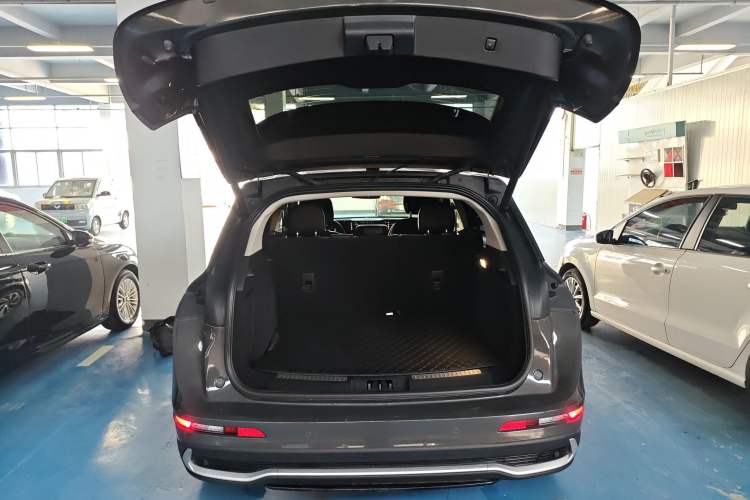 Used Lincoln Corsair 2023 2.0T Two-Wheel Drive Luxury Edition Trunk